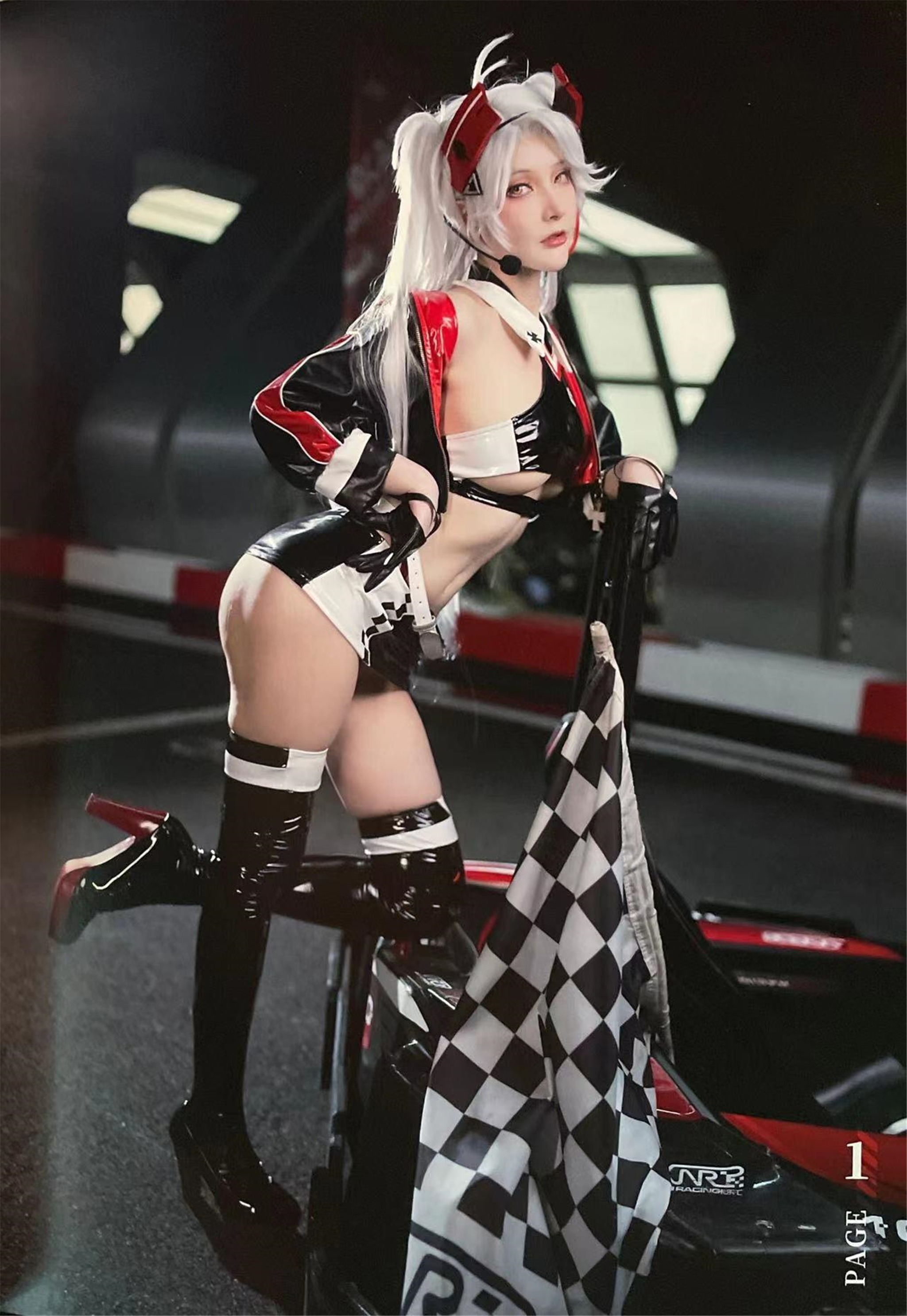 图片[1]-在下萝莉控ii – NO.041 魔王 欧根赛车服 [14P]-XikXak